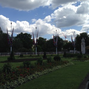 Garden in front of Buckingham Palace